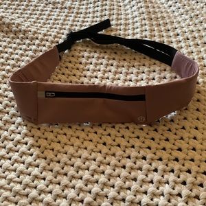 Lululemon fast and free running belt